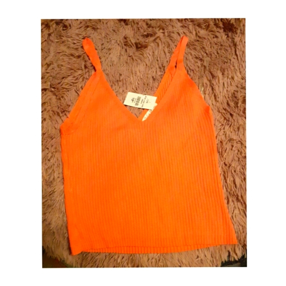 💗NWT Sweater Tank